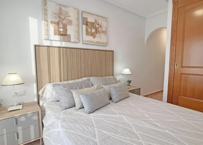 Spanish Connection - Miradores Del Puerto * Λα Μάνγκα Δελ Μαρ Μενόρ