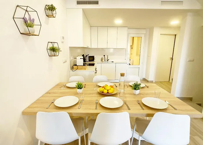 Spanish Connection - Miradores Del Puerto * Λα Μάνγκα Δελ Μαρ Μενόρ